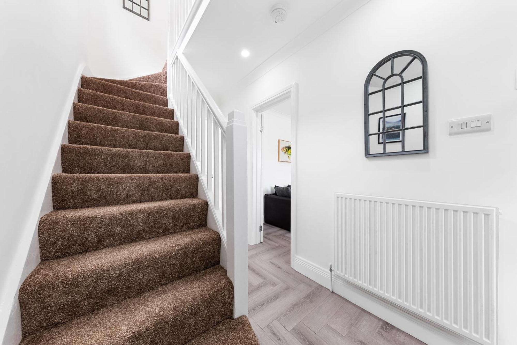 3 Bedroom House Close To Dartford Station Esterno foto
